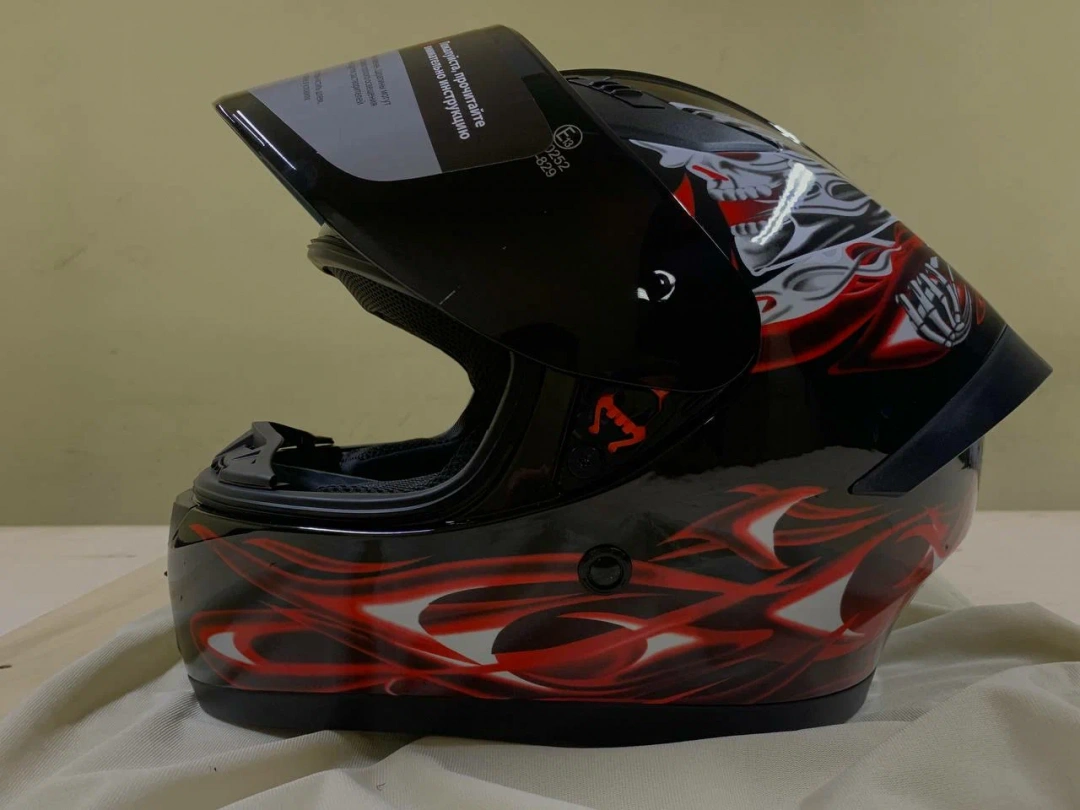 Шлем защитный VMC "YEMA" YM-829, с тонированным визором,black red ghost,размер S цена